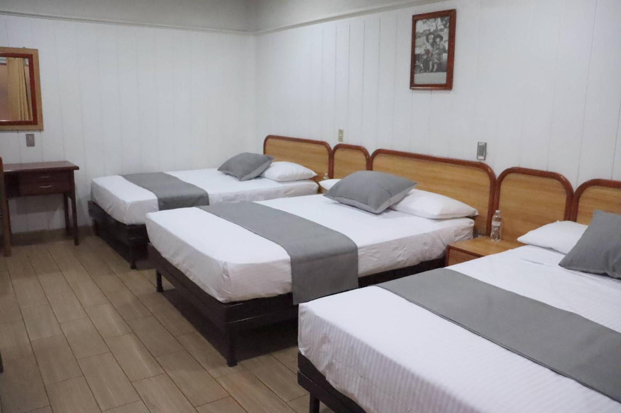 Hotel Riviera San Juan de los Lagos Kültér fotó
