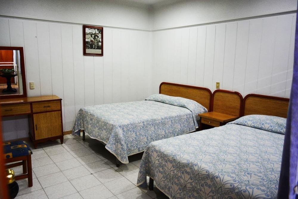 Hotel Riviera San Juan de los Lagos Kültér fotó